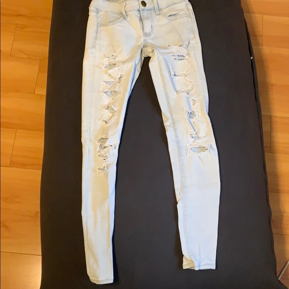 Light wash jeans